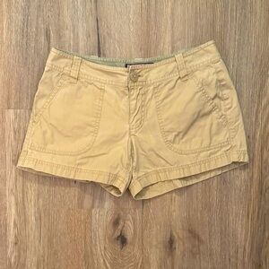 Vineyard Vines Shorts